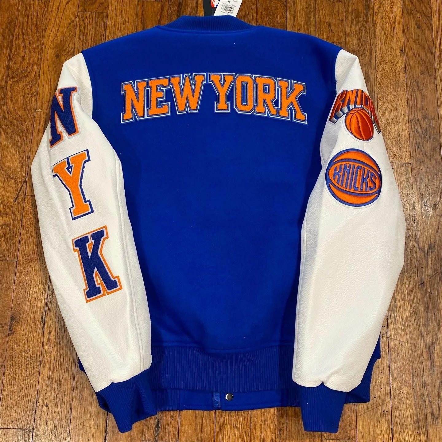 “Pro Standard LUXURY ATHLETIC COLLECTION JACKET NEW YORK KNICKS Men’s-ROYAL BLUES