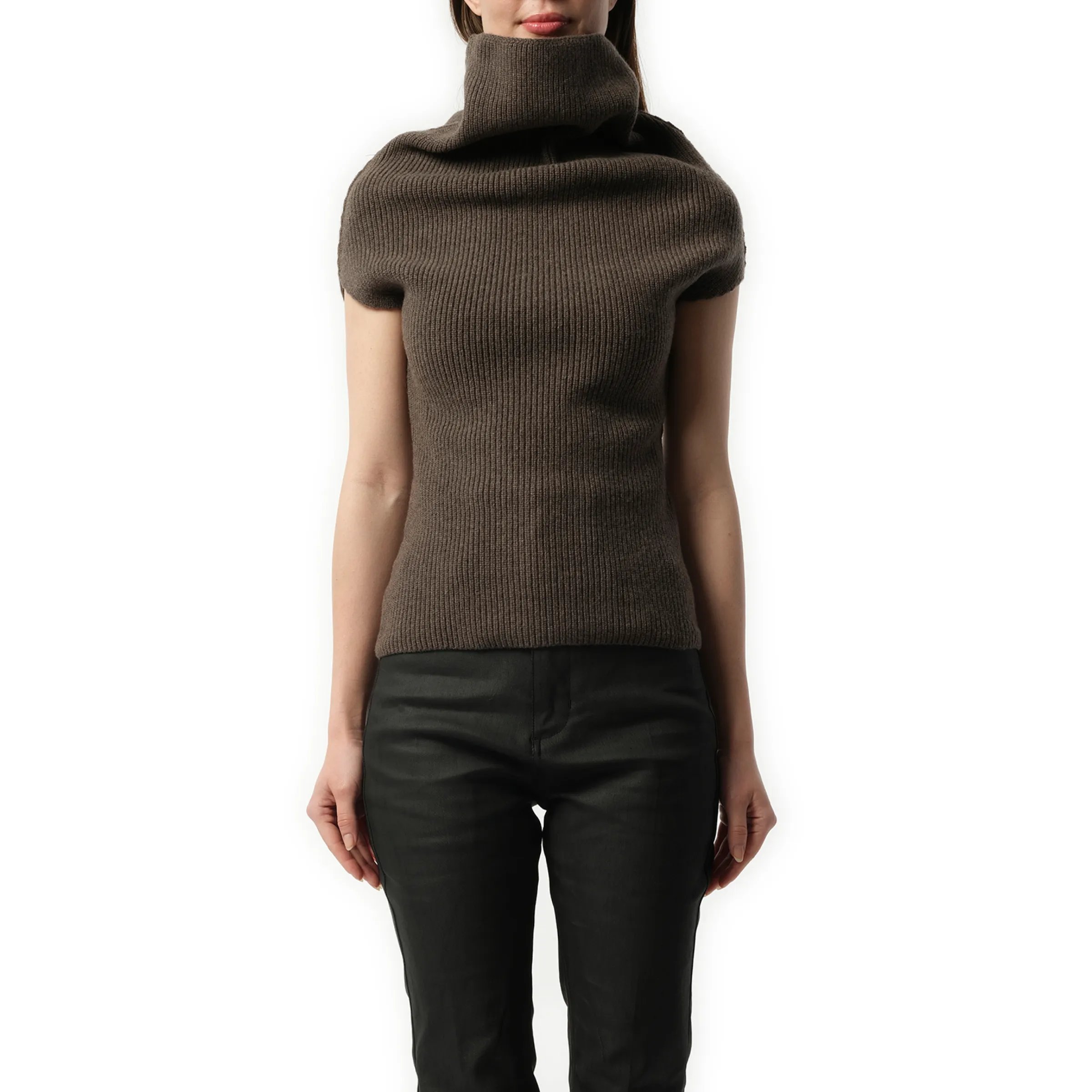 Sleeveless Crater Knit Sweater in Dust