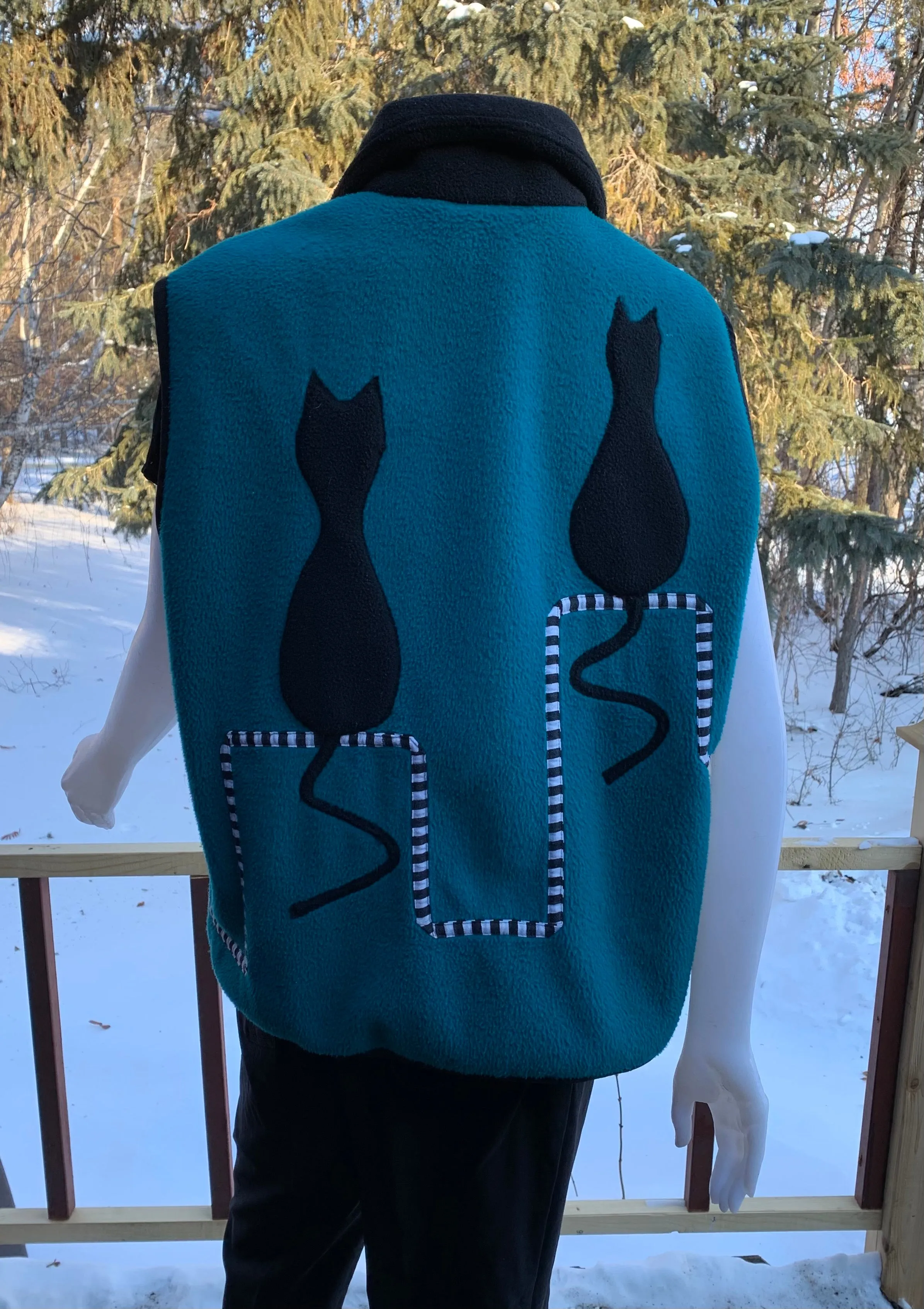 SOLD Sitting Cats Fleece Vest Jade